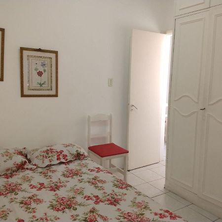 Quarto E Sala Silencioso Em Copacabana Ріо-де-Жанейро Екстер'єр фото